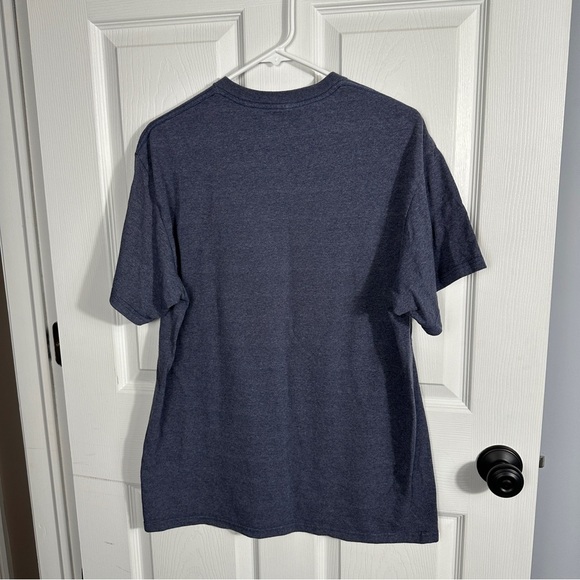 Super Mario tee shirt, size large, cotton/poly blend - Picture 5 of 5